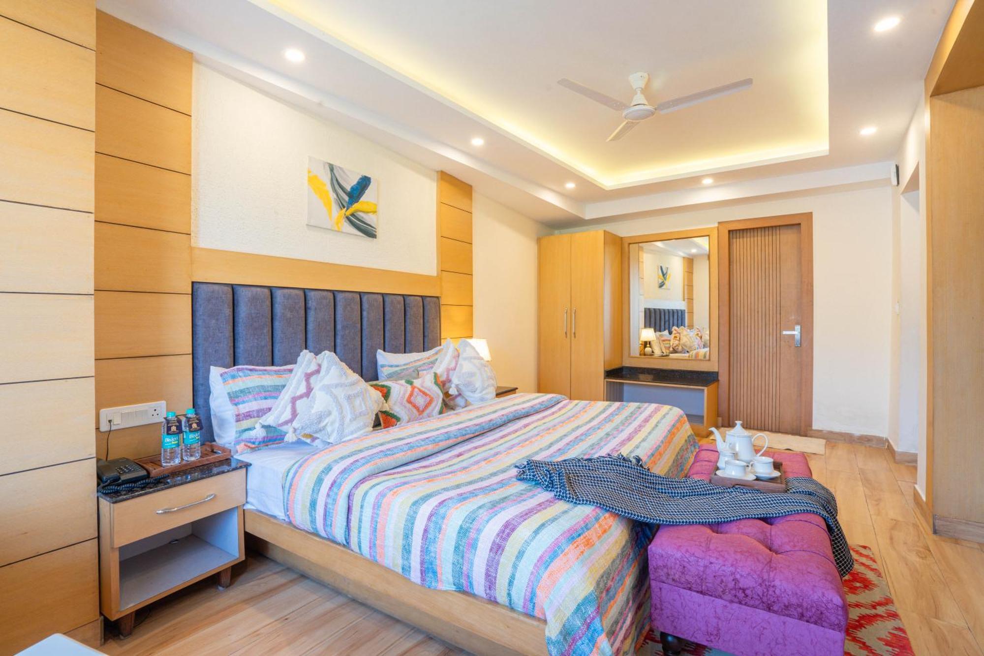 Super Hotel By Perfectstayz Mall Road Масурі Екстер'єр фото