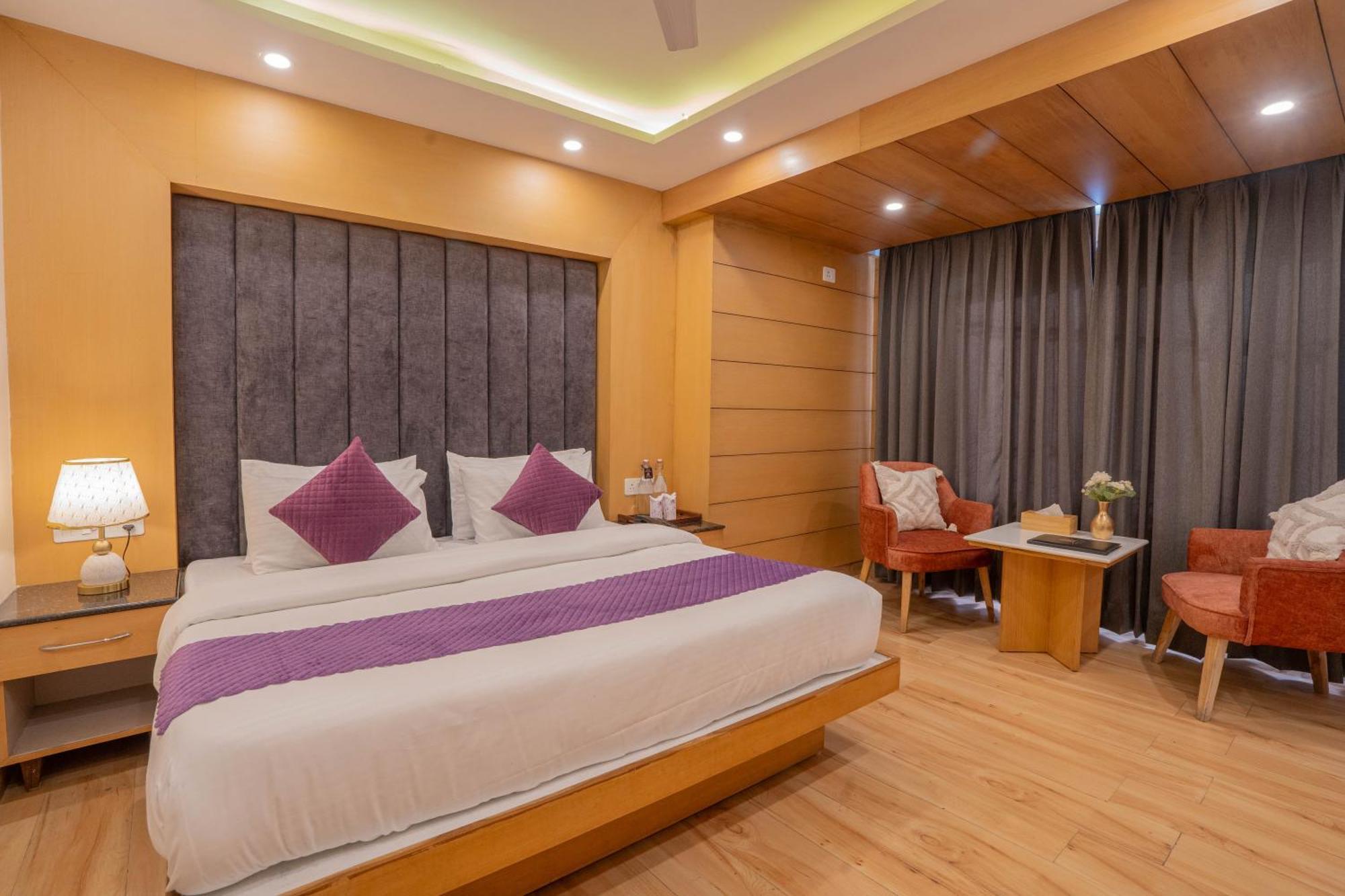 Super Hotel By Perfectstayz Mall Road Масурі Номер фото
