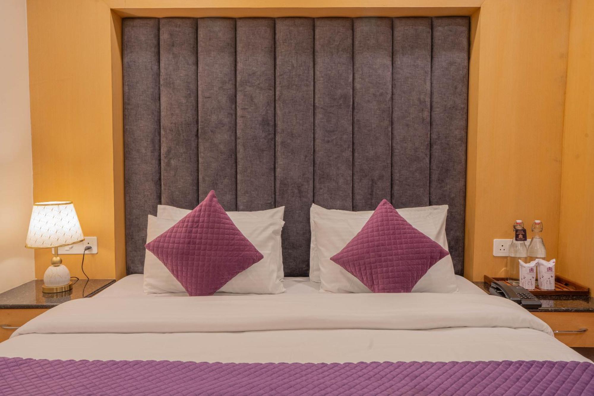 Super Hotel By Perfectstayz Mall Road Масурі Номер фото
