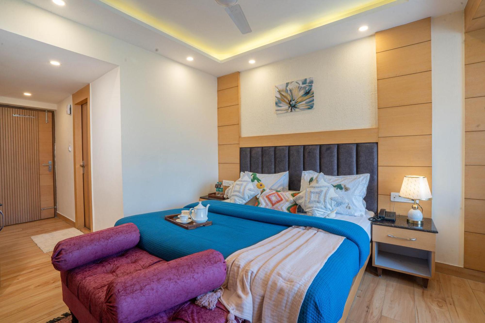 Super Hotel By Perfectstayz Mall Road Масурі Екстер'єр фото